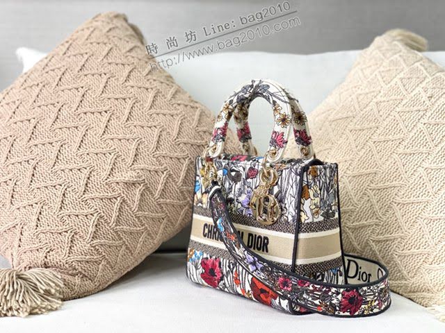Dior女包 迪奧Lady D-Lite繁花刺繡中號戴妃包 Dior手提肩背斜挎包  dfk1767
